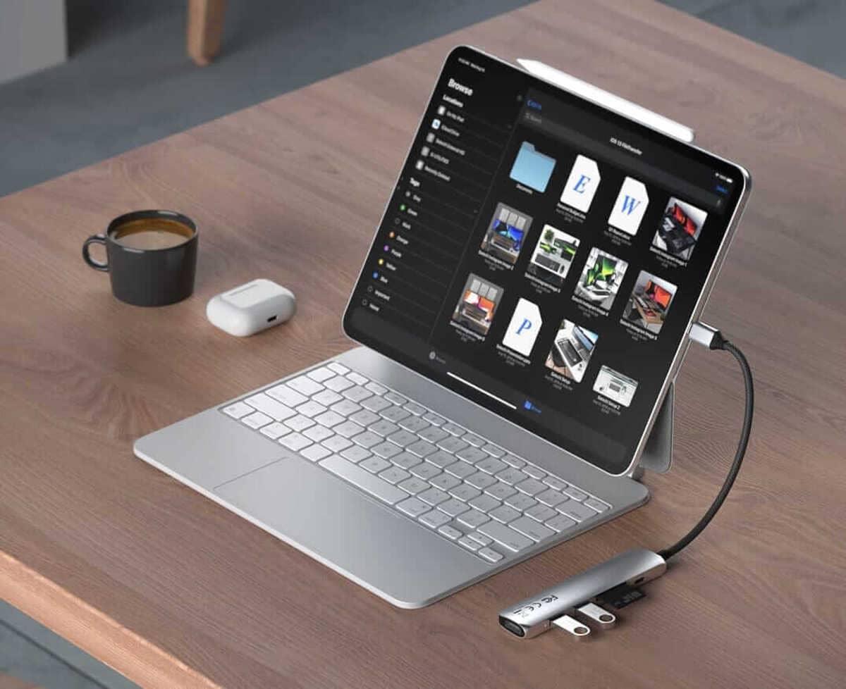 Satechi 6-in-1 USB-C Slim Multiport Adapter - Silver